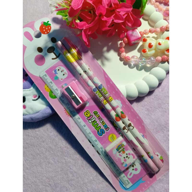 

Set Alat Tulis (Free Sticker Kuku Gosok Mini kiyowo)