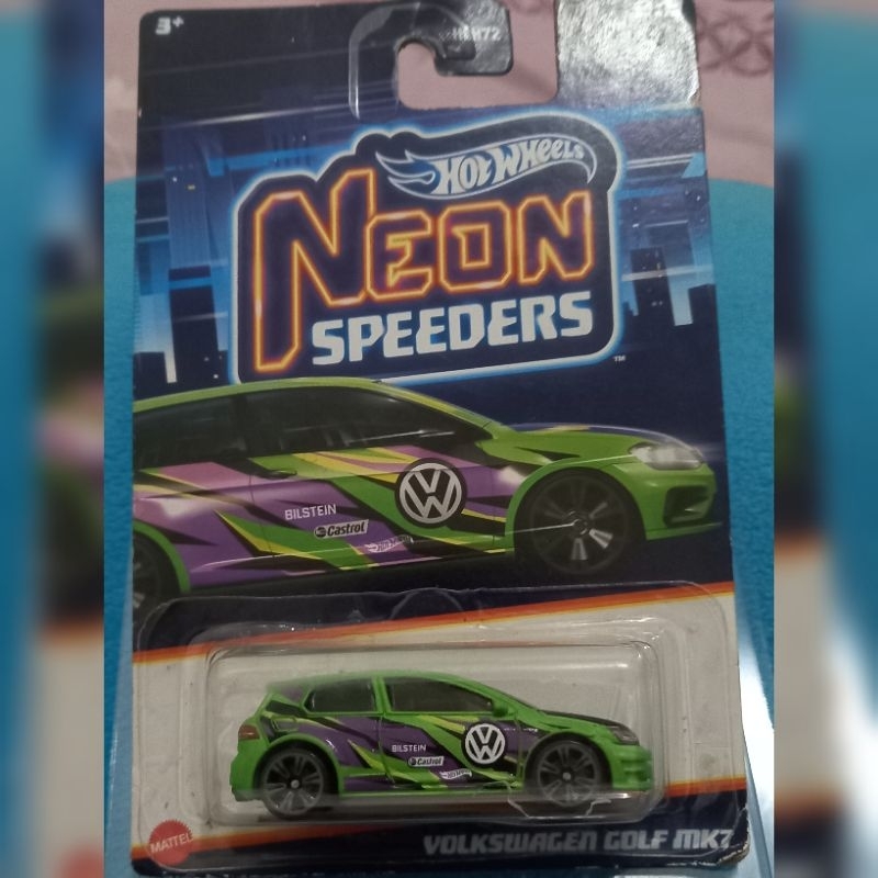 hot wheels VOLKSWAGEN GOLF MK7