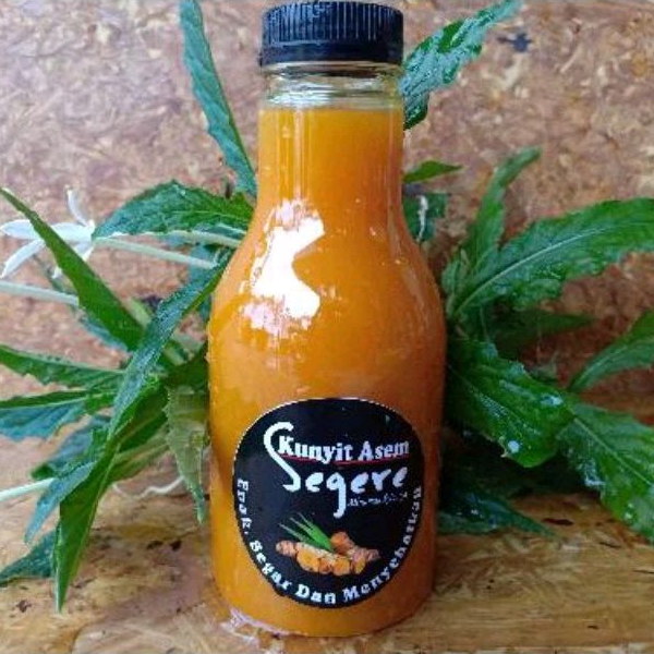 

Kunyit Asem Segere Minuman Keluarga dalam botol