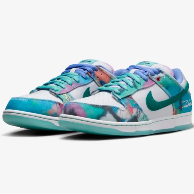NIKE SB DUNK LOW FUTURA LABORATORIES HF6061-400