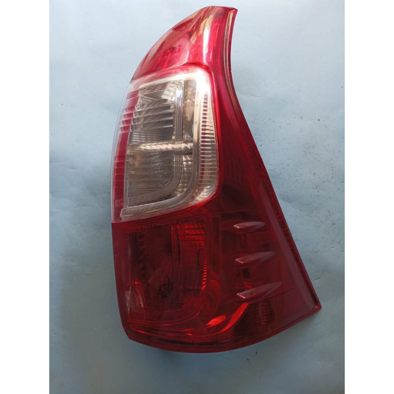 Stoplamp lampu rem belakang Bagian kanan Mobil Toyota avanza xenia Grand Great 2015 S/D 2018 origina