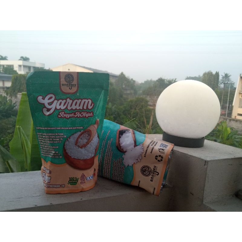 

GaramruqyahAnnajahoriginal#Meruqyah/menetralisir rumah, toko, tempat usaha dari energi negatif atau jin.