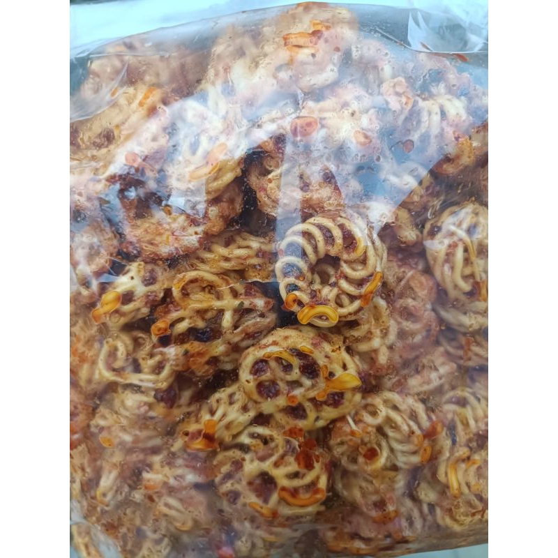 

krupuk Seblak Kerupuk Mawar Kuning Pedas Daun Jeruk 500gram