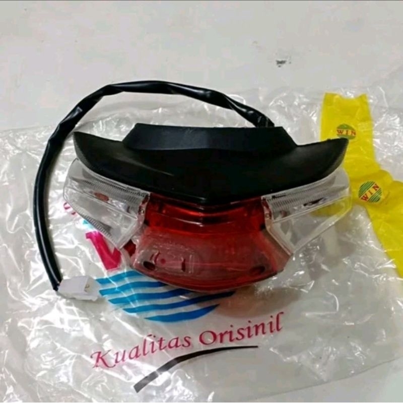 LAMPU STOP BEAT KARBURATOR lampu belakang beat karbu