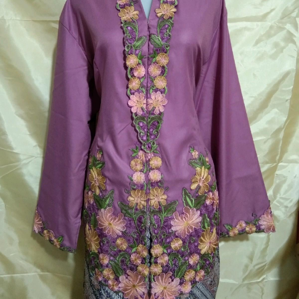 BAJU KEBAYA TERMURAH/KEBAYA BALI/KEBAYA MODERN (T/P KATUN)