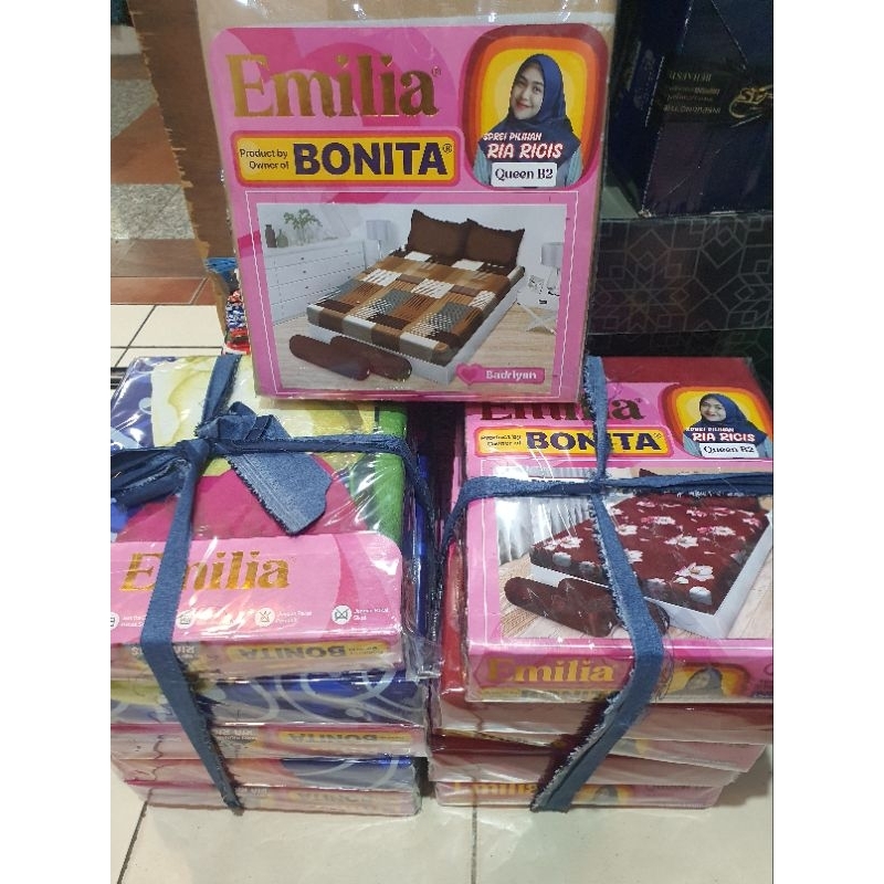 SPREI BONITA EMILIA QUEEN B2 160X200cm TINGGI 25