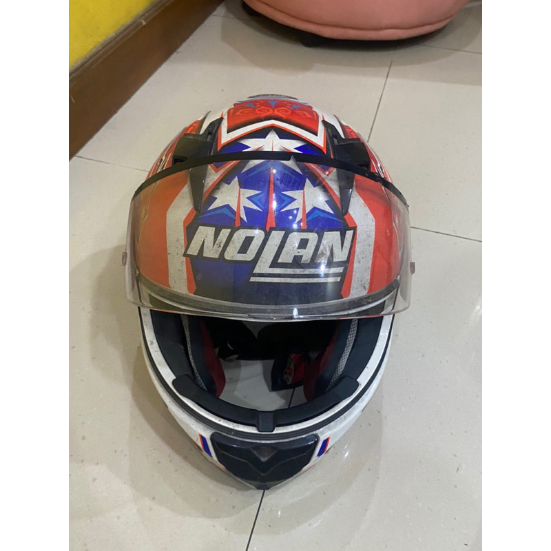 helm nolan second layak