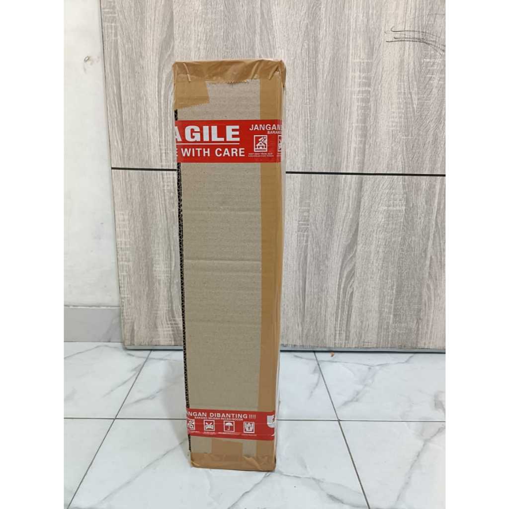 

Sekar_Shop07 1 Bal Kerupuk Kulit Sapi Asli Solo , Dorokdok Kingcow, Rambak Kulit Sapi Asli Super