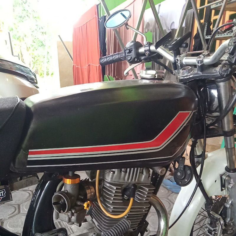 tangki gl100 K5/CBK5 lepasan motor/original copotan (second/tidak baru)