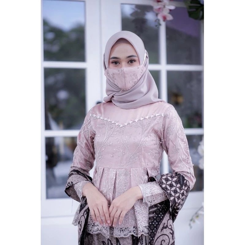 PRELOVED BLOUSE ASYIFA | KEBAYA WANITA | KEBAYA WISUDA PAYET | KEBAYA LAMARAN