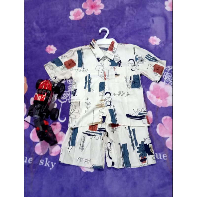setelan kemeja anak /motif terbaru kemeja model abstrak baju anak anak yang sedang trendi baju tidur