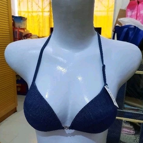 bra/pakaian dalam wanita love halter uk 32A merk avon