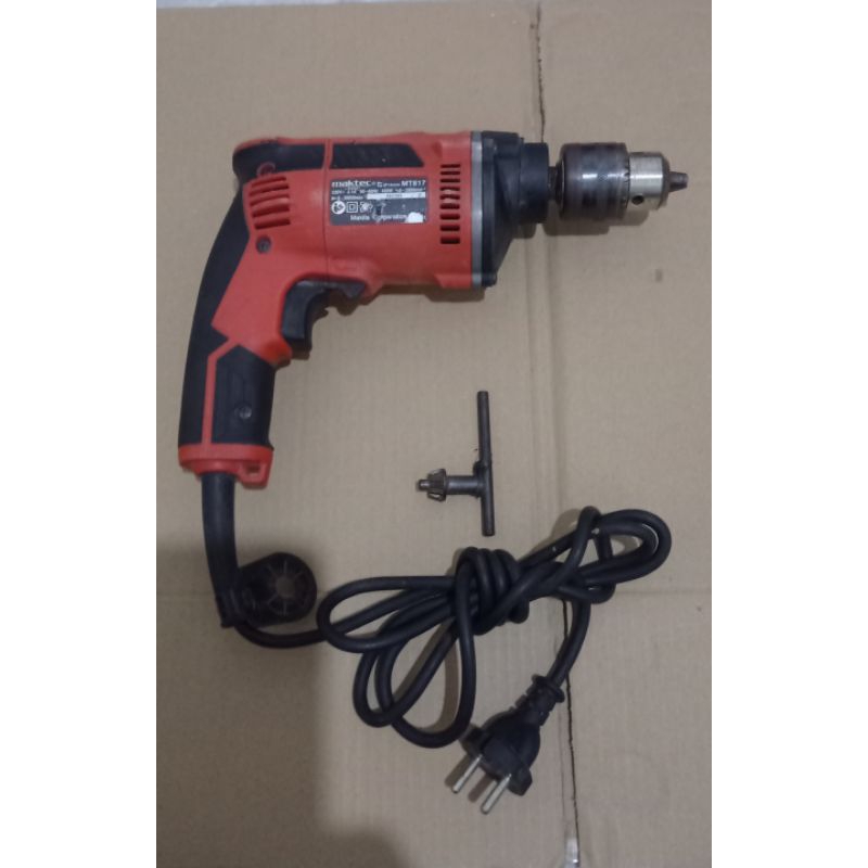 Bor Maktec 13m MT817 second mulus