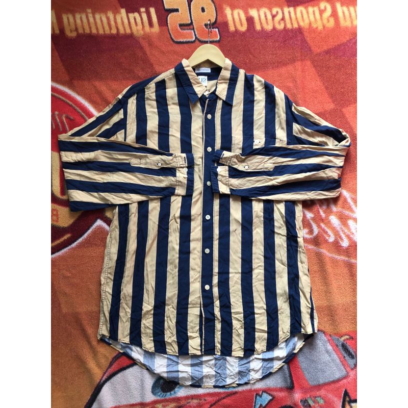 Kemeja U2 Clothing Salur