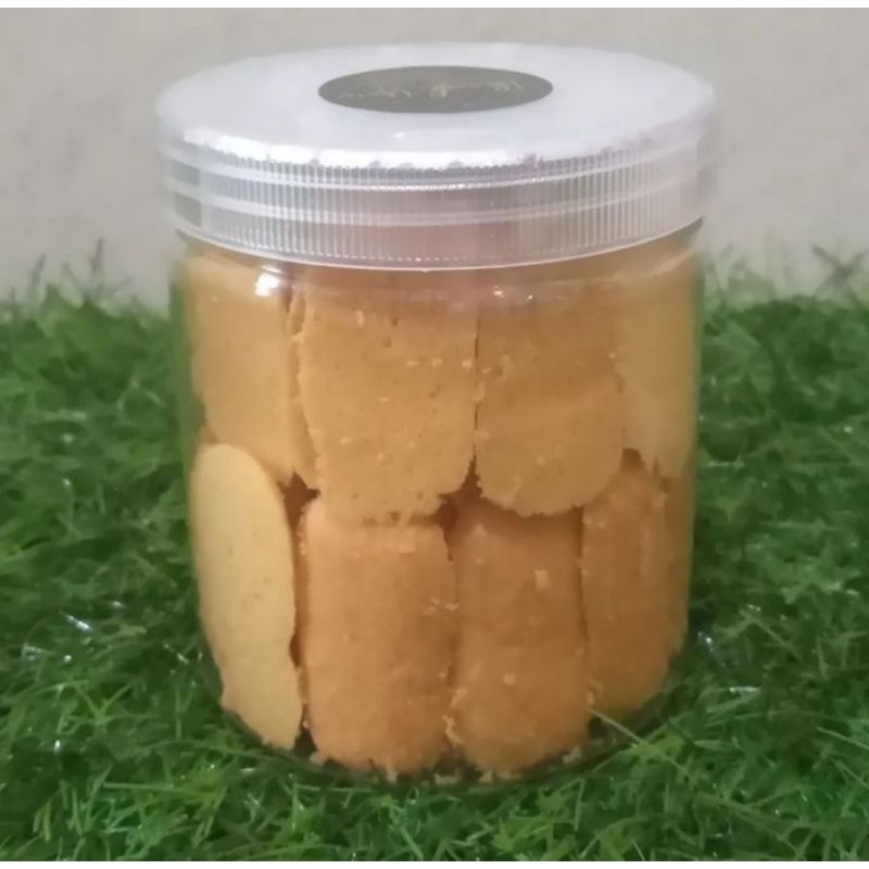 

lidah kucing toples 600ml