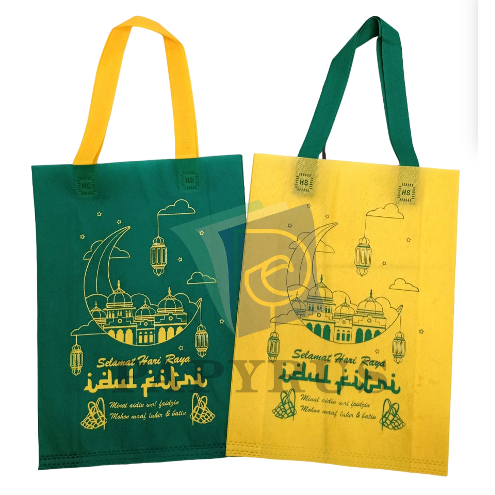 

TAS KAIN / GOODIE BAG / TAS BELANJA / SHOPPING BAG / TAS SPUNBOND LEBARAN TANGGUNG 25 CM X 8 CM X 34.5 CM