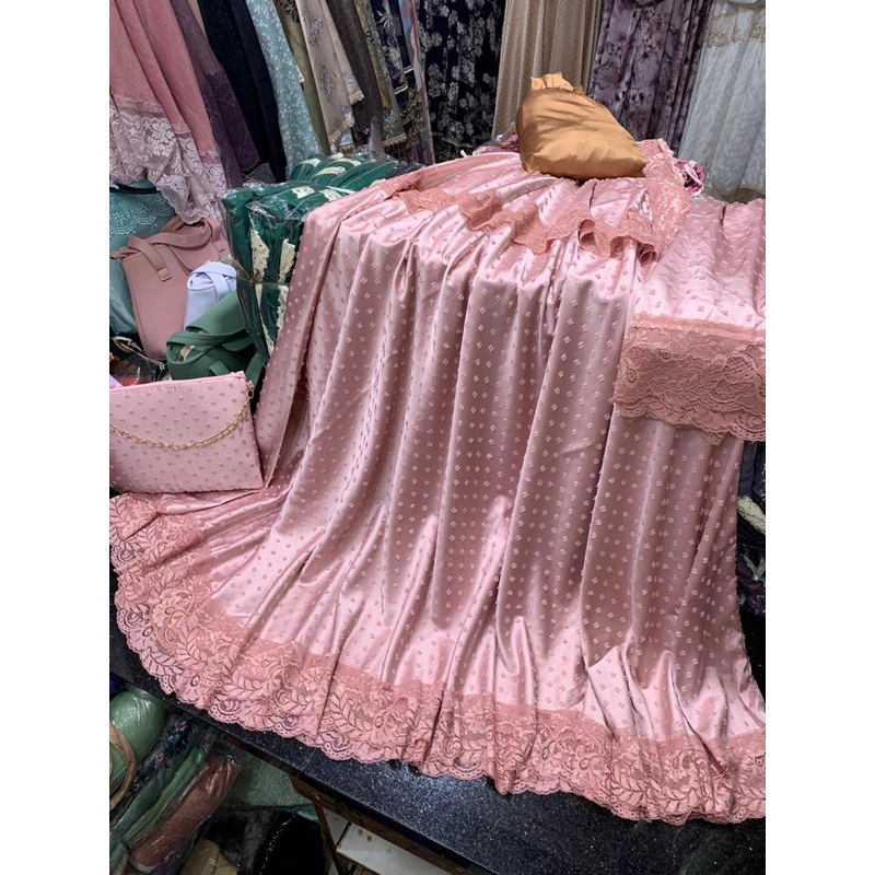 MUKENA ASHANTY URAGIRI RENDA / MUKENA ARMANY URAGIRI / MUKENA URAGIRI MEWAH / MUKENA RUBIA / MUKENAM