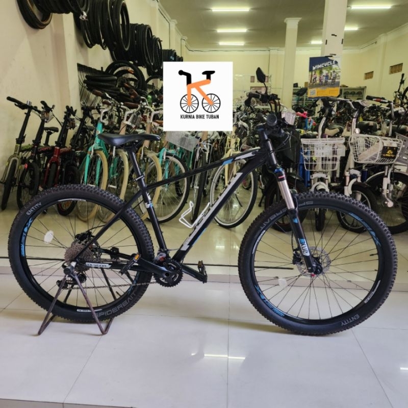 SECOND Sepeda MTB POLYGON XTRADA 6 Bekas