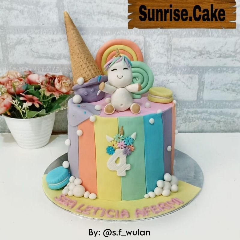 

Custom cake full pondan kue ulang tahun