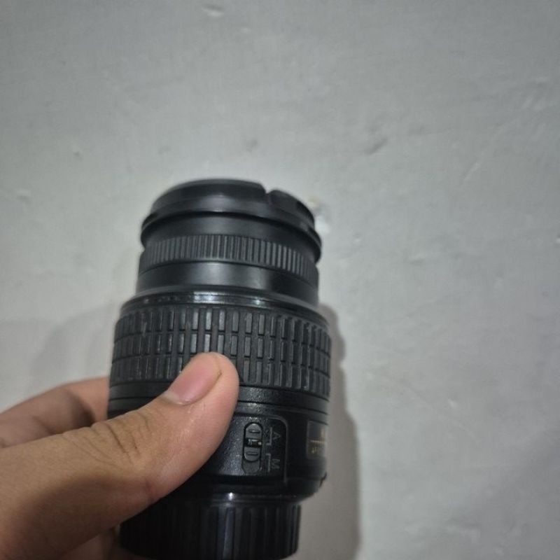 Lensa Nikon 18-55mm
