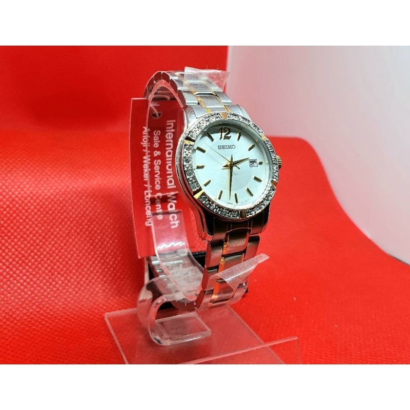 Jam tangan wanita Seiko SUR718P1
