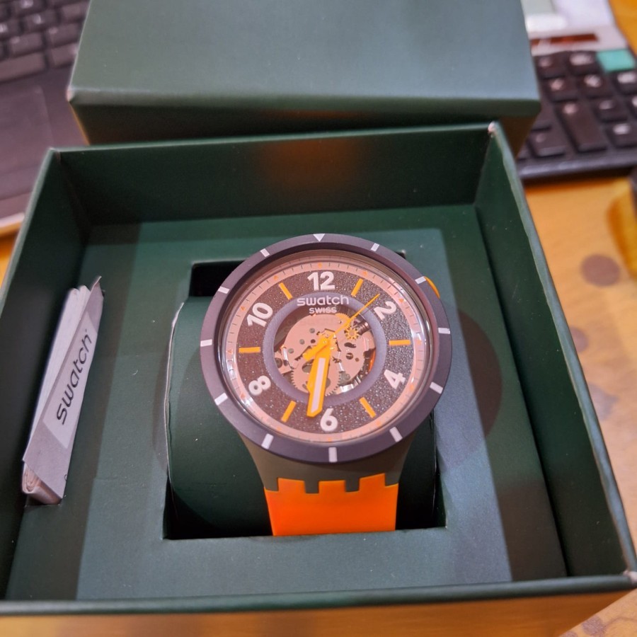 JAM TANGAN PRIA SWATCH BIG BOLD SB03G107 GARANSI 2TH ORIGINAL SWISS