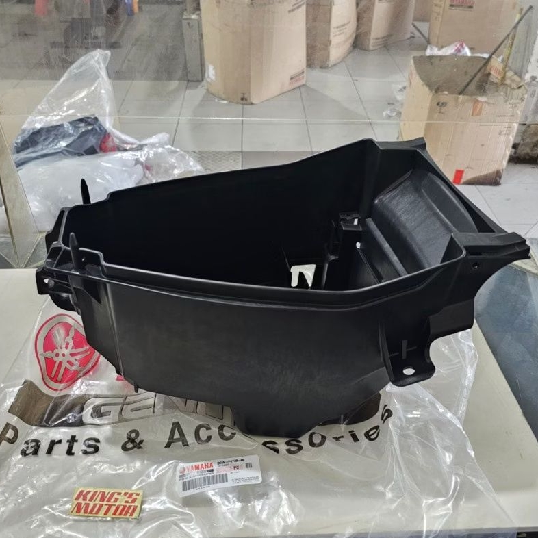 BOX BOK BAGASI TEMPAT HELM HELEM MIO GEAR 125 B3W F473R ASLI YAMAHA