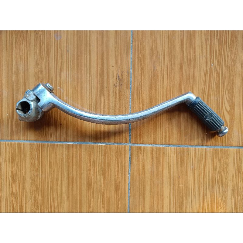 Kick Starter UB Satria FU