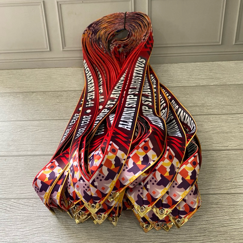 

CETAK LANYARD MEDALI PENGERJAAN SUPER CEPAT DIGITAL PRINT CUMA 1-2 HARI SELESAI SIAP KIRIM