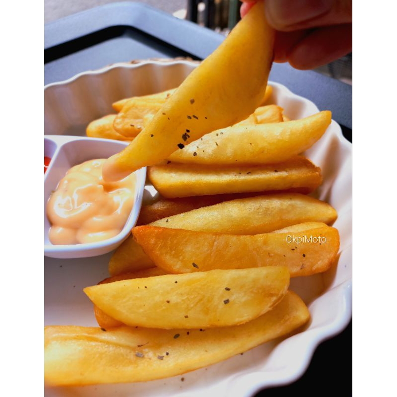 

Kentang McCain Steak fries plain 1kg/500gr