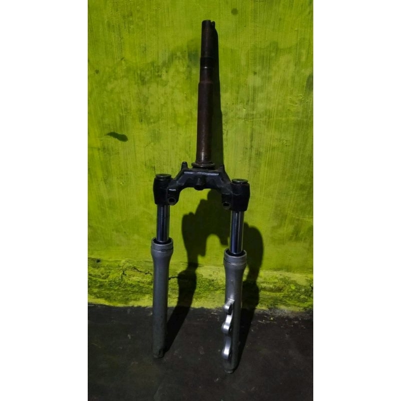 segitiga copotan f1zr 2004 ori