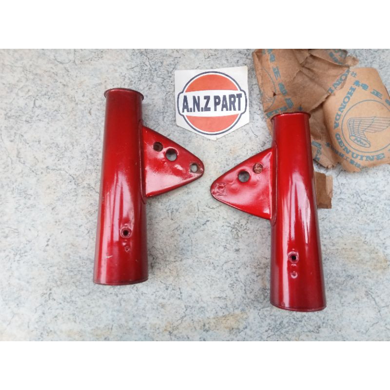 Kupingan lampu depan Honda CB100 CB 100 - CB125 125 - S90 S 90 Z 90Z - Benly S110 ORI Original