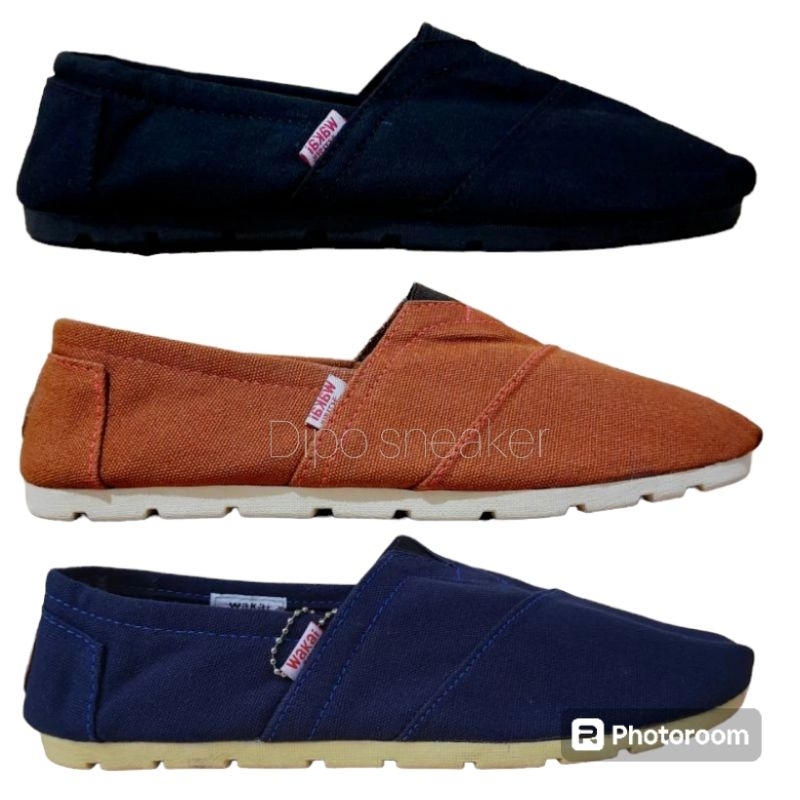 Sepatu Santai Slipon Pria Wanita Original Bahan Kanvas