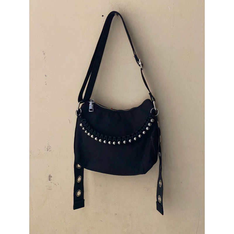 preloved blackmoon studio bag