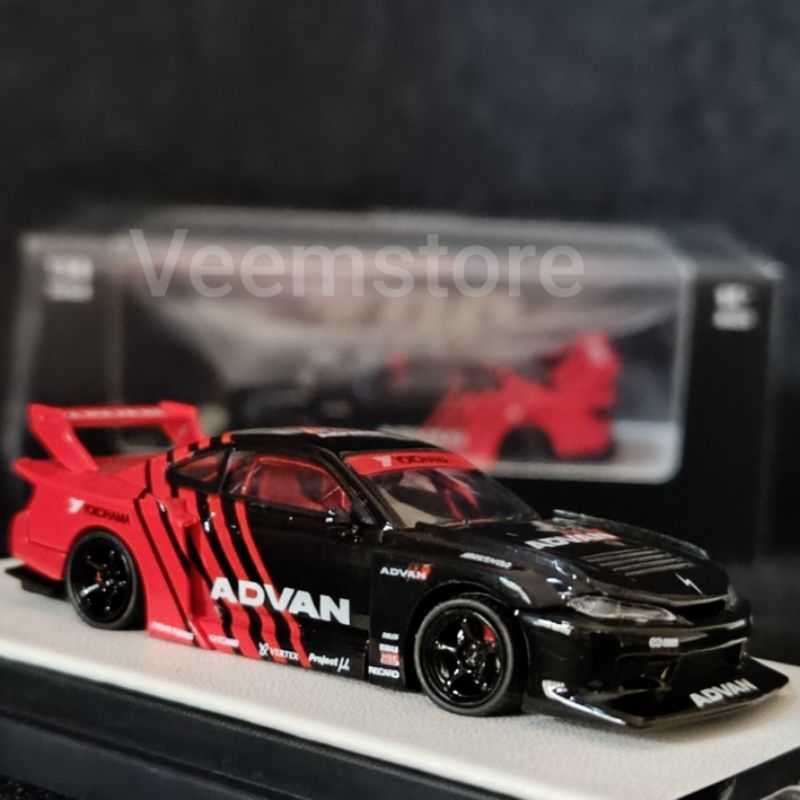 Die Cast 1:64 Nissan Silvia S15 LBWK Advan [TPC]