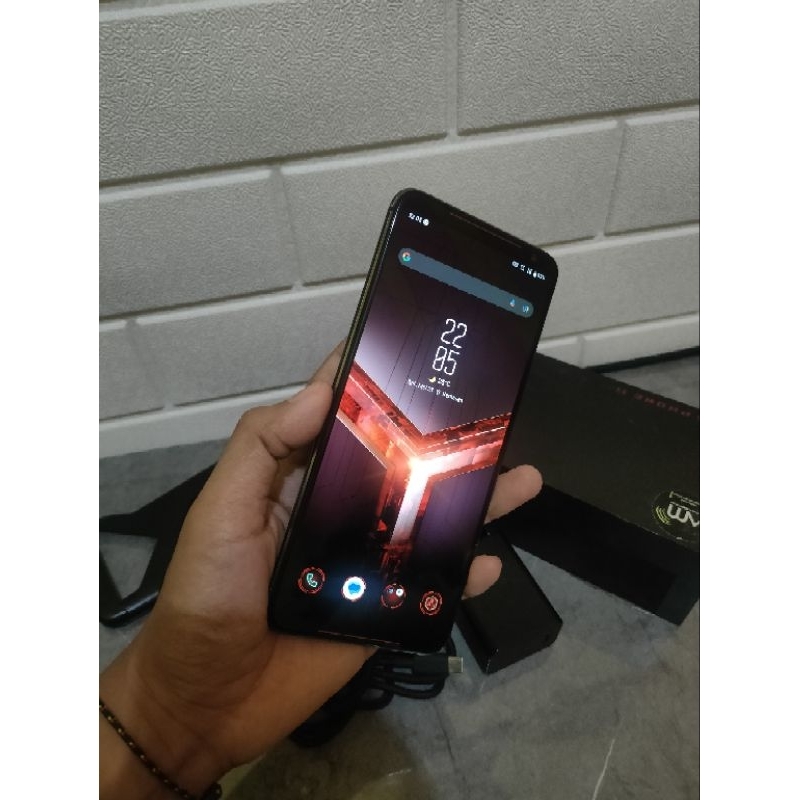 Asus ROG 2 8/128 fullset original minus lecet dan backdoor pecah