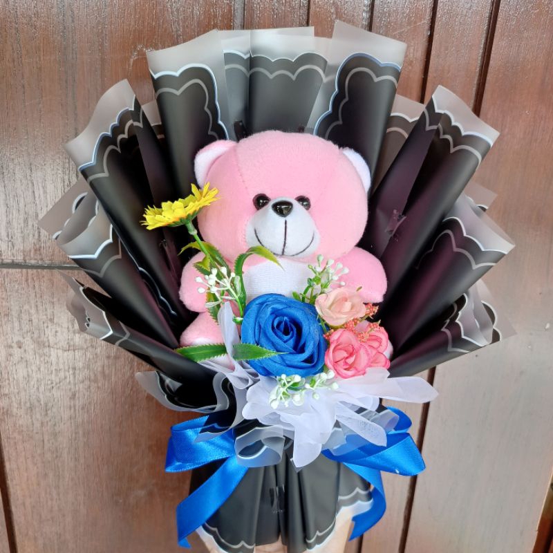 

[ Bisa COD ] Buket Bunga artificial Boneka // Kado Hadiah // Wisuda // Hampers