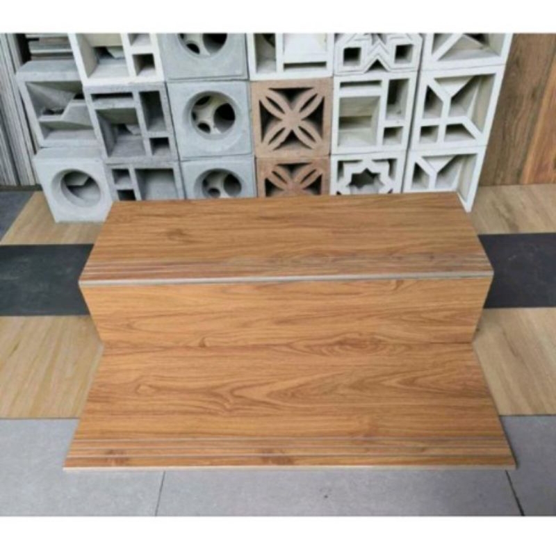 granit/keramik tangga motif kayu 30x80 30x90 custom ukuran