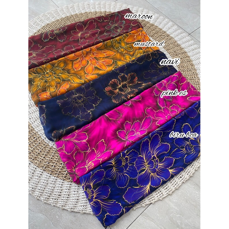 

material fuul lukis design monochrome