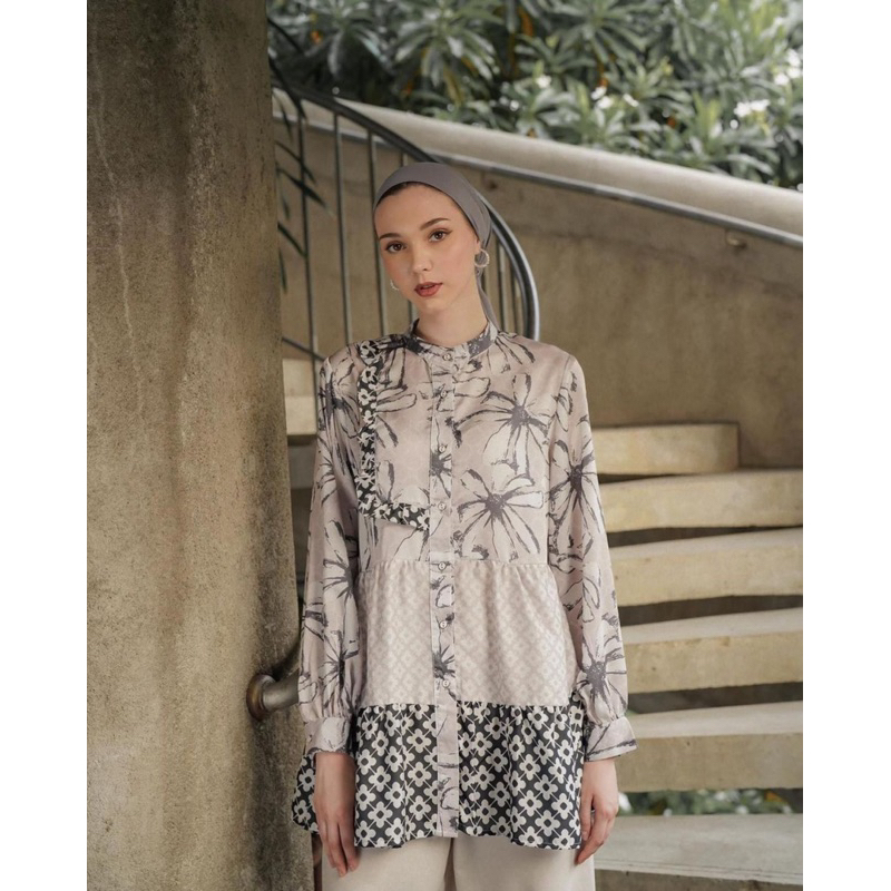 Rylee Top Beige Aleza Label