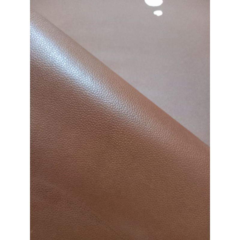 Bahan kulit sapi asli lembaran 13.1 feet brown motif jeruk milling