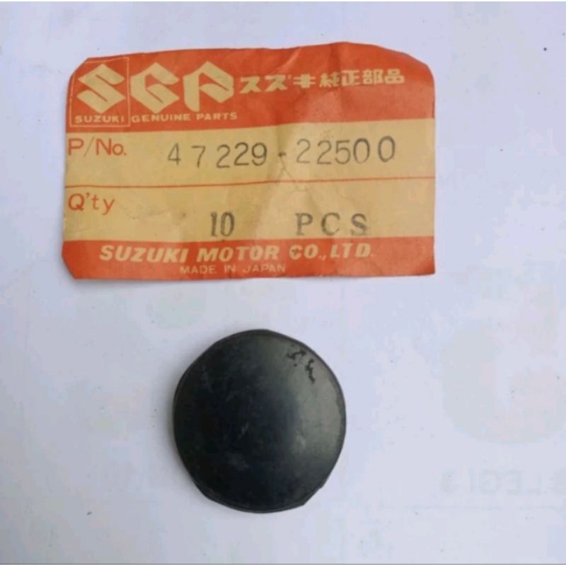 karet tutup sumpel dop cover box aki accu kiri Suzuki A100 47229-22500 original japan