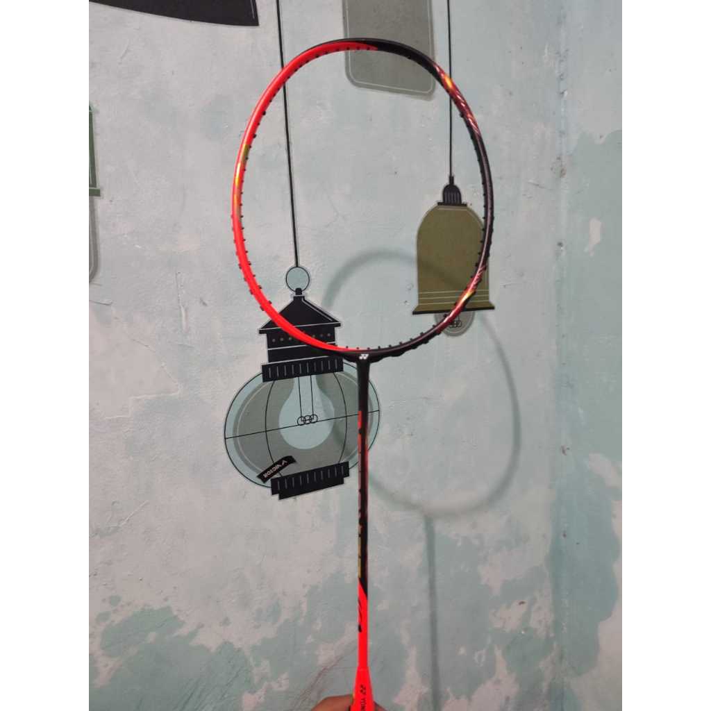 Yonex Astrox 77 NC 4uG5