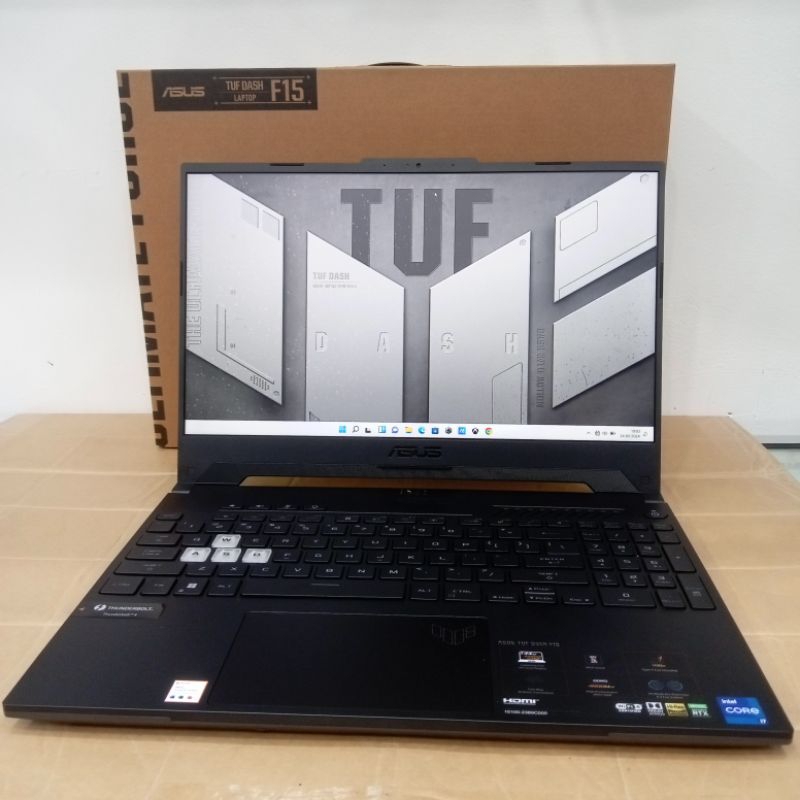 laptop Asus TUF Dash F15