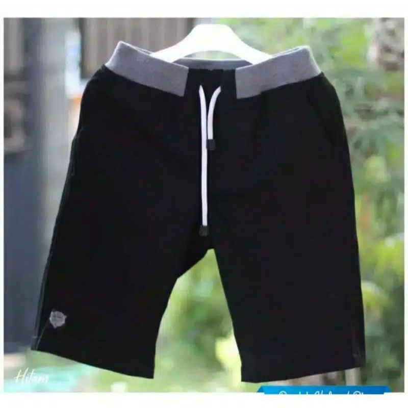 CELANA PENDEK CHINOS/CELANA CHINOS PENDEK PRIA/CELANA CHINOS POLOS/CELANA PENDEK