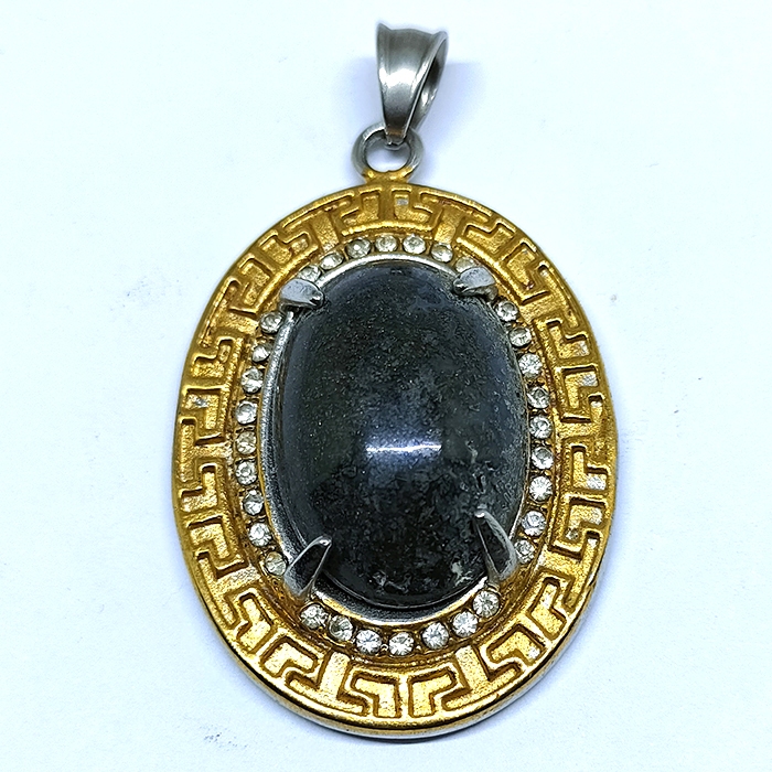 Liontin Titanium Pria Batu Akik Iclik Kode 2526