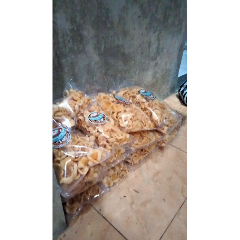 

kerupuk telur asin