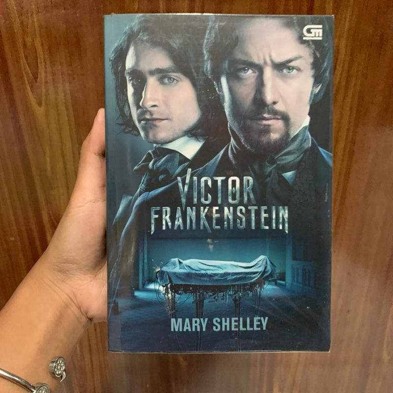 (PRELOVED) NOVEL VICTOR FRANKENSTEIN - MARY SHELLEY