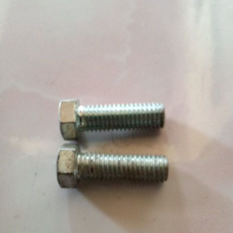 BAUT 10×30mm (DRAT 1,50 KUNCI 14)