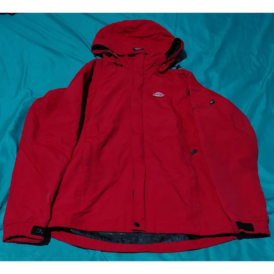 Jaket Outdoor Dickies ECWCS Warna Merah Size S Like New LD 106 P 65